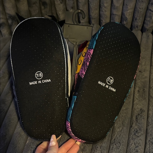 BNWT Disney Nightmare Before Christmas Jack & Sally Slippers Size 7/8 - Picture 6 of 6